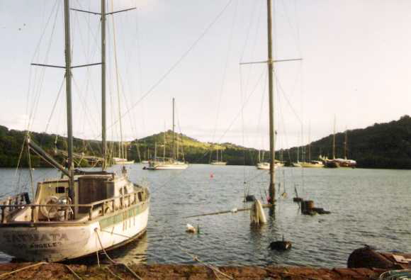 MS_English_Harbour_wreck02