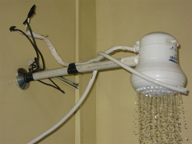 3tabatinga-dusche.JPG